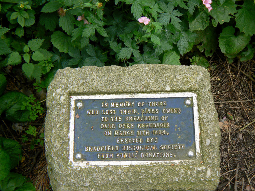 Dale Dyke Disaster Memorial Dale Dyke Disaster Memorial